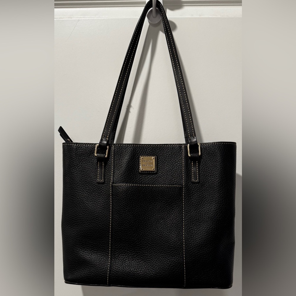 Dooney & Bourke Black Pebbled Leather Tote Bag Gold Logo